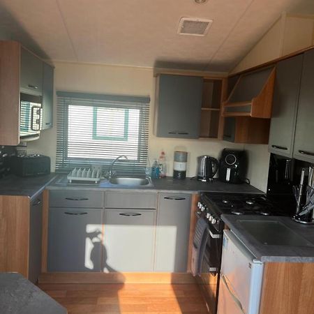 Lisa And Laddy Caravan Hire Meliden Exterior foto